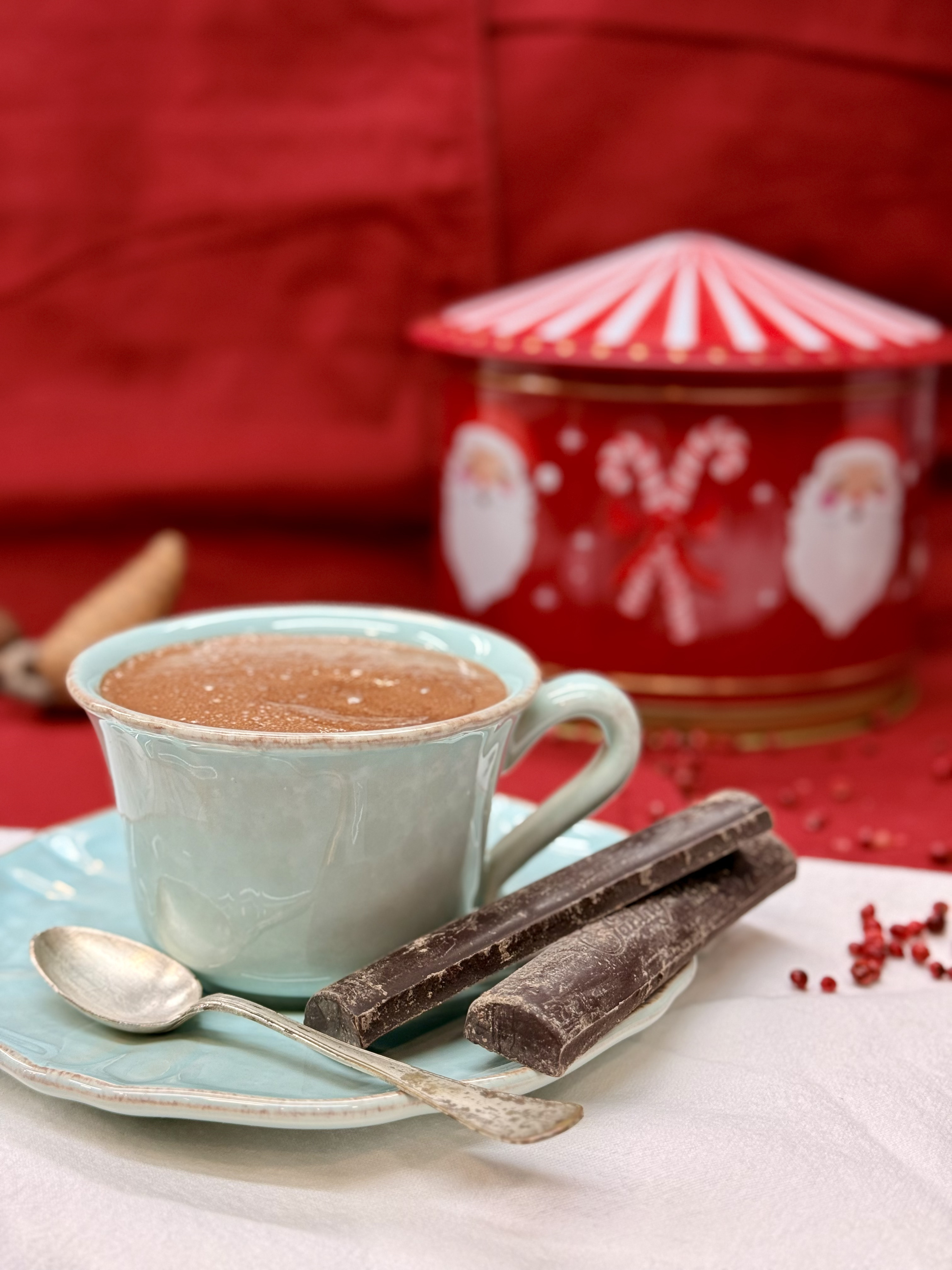 Chocolate quente com pimenta rosa